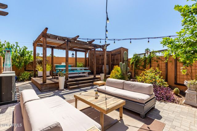 2500 N HAYDEN Road 33, Scottsdale, AZ 85257