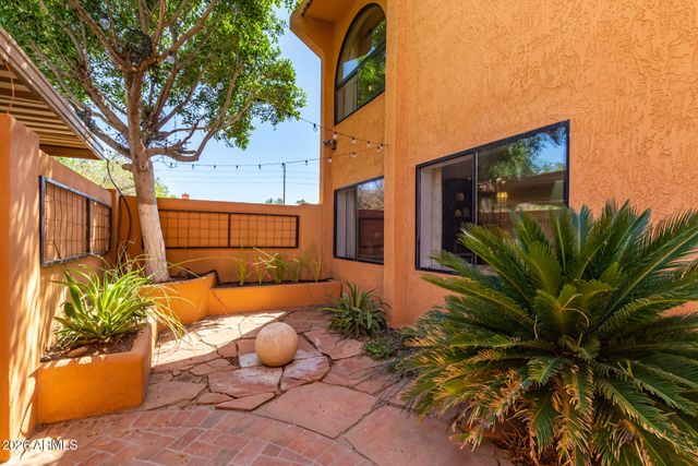 2500 N HAYDEN Road 33, Scottsdale, AZ 85257