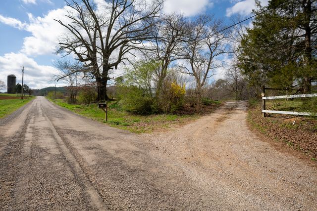 1321 Sand Mountain Road, Ocoee, TN 37361