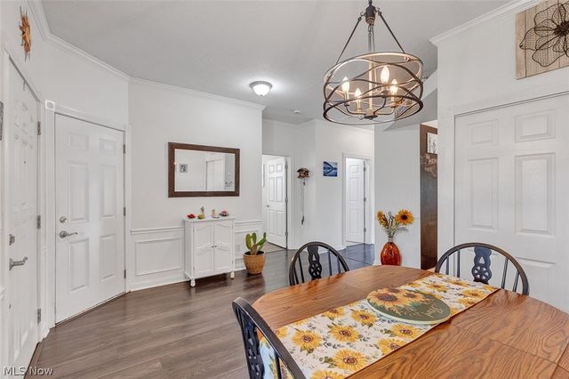 6960 Cottage Circle, North Ridgeville, OH 44039