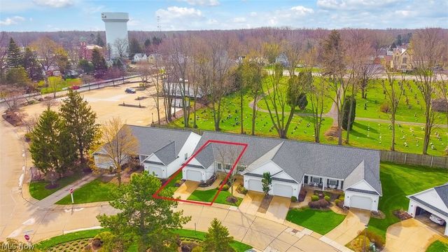 6960 Cottage Circle, North Ridgeville, OH 44039