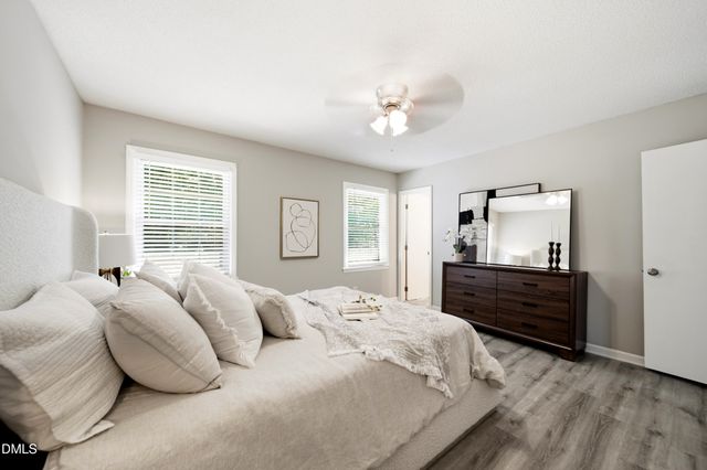 1000 Brookgreen Drive, Cary, NC 27511