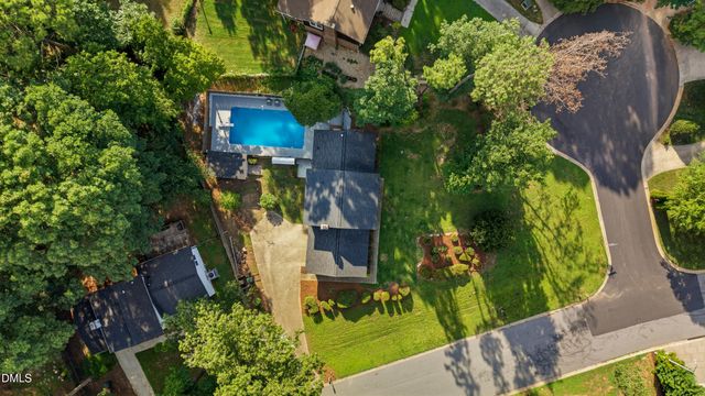 1000 Brookgreen Drive, Cary, NC 27511