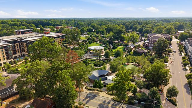 1000 Brookgreen Drive, Cary, NC 27511