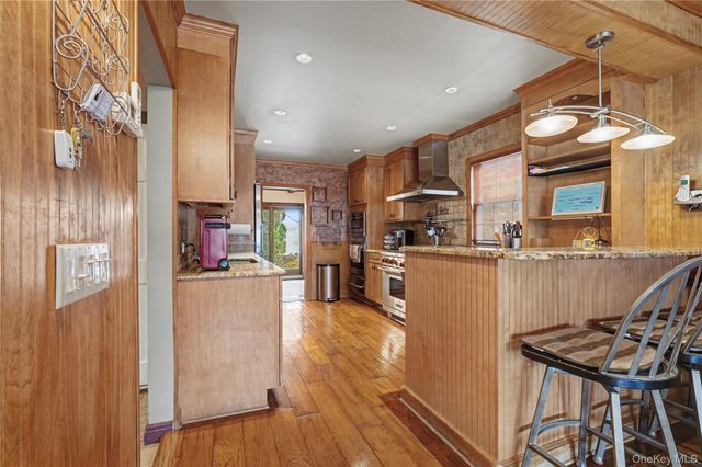 25 Joyce Road, Eastchester, NY 10709