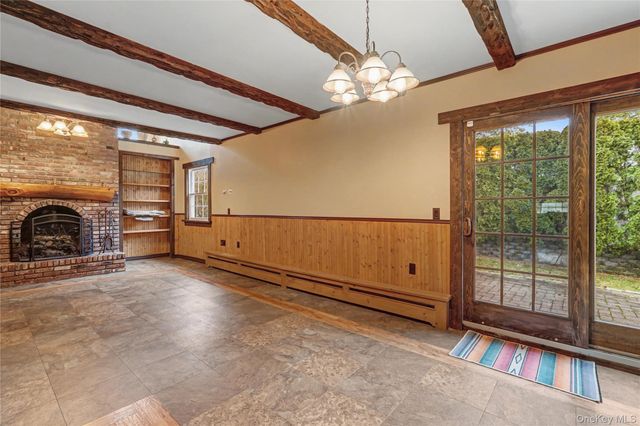 25 Joyce Road, Eastchester, NY 10709