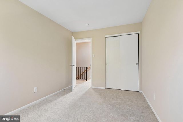 13 EVERGREEN RD, Stowe, PA 19464