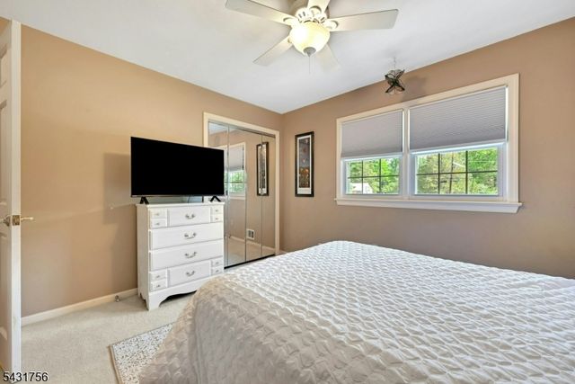 10 Thruway Dr, Bridgewater Twp., NJ 08807
