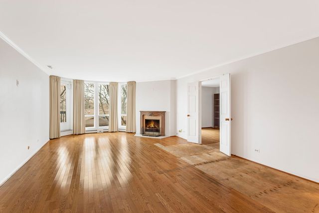 1140 Old Mill Road 304F, Hinsdale, IL 60521