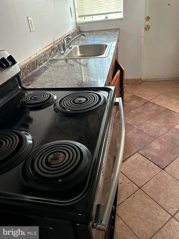 1850 E MADISON ST, Philadelphia, PA 19134