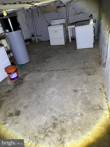 1850 E MADISON ST, Philadelphia, PA 19134