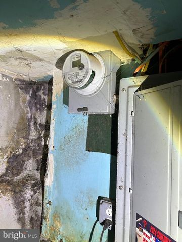 1850 E MADISON ST, Philadelphia, PA 19134