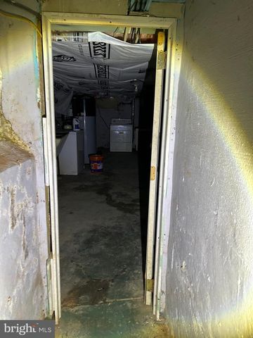 1850 E MADISON ST, Philadelphia, PA 19134