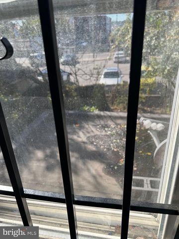 1850 E MADISON ST, Philadelphia, PA 19134