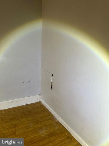 1850 E MADISON ST, Philadelphia, PA 19134