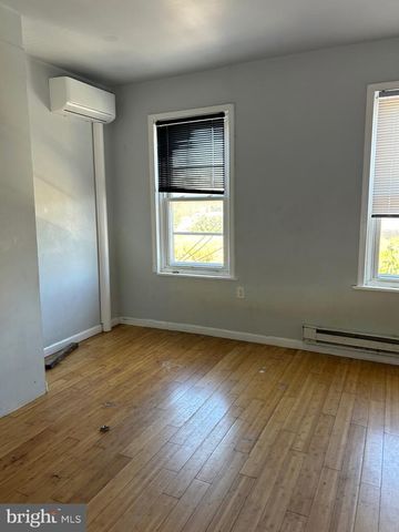 1850 E MADISON ST, Philadelphia, PA 19134