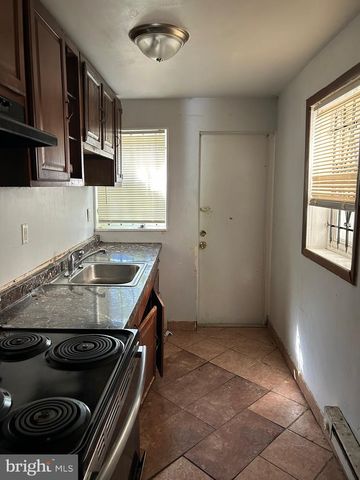 1850 E MADISON ST, Philadelphia, PA 19134