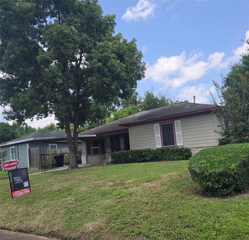 5659 Westover Street, Houston, TX 77033