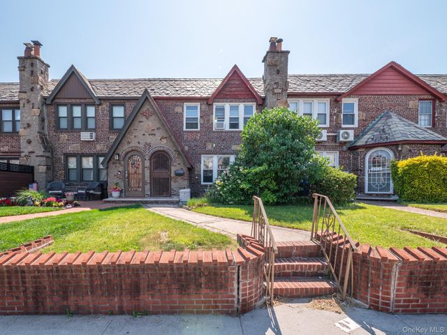 8914 63rd Avenue, Rego Park, NY 11374