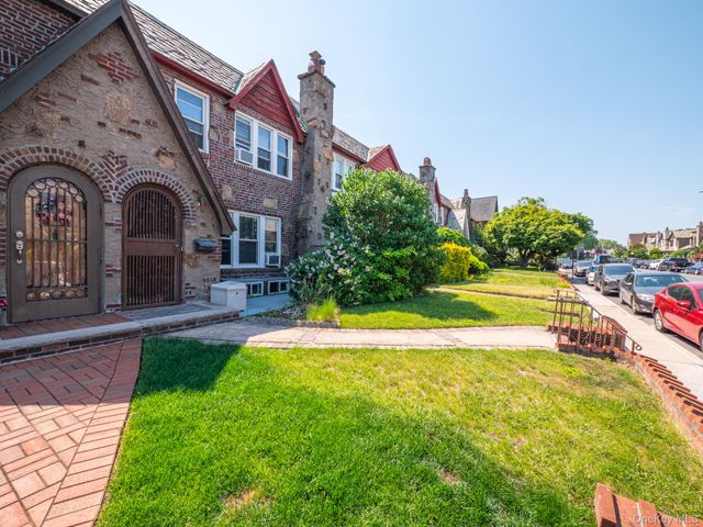8914 63rd Avenue, Rego Park, NY 11374