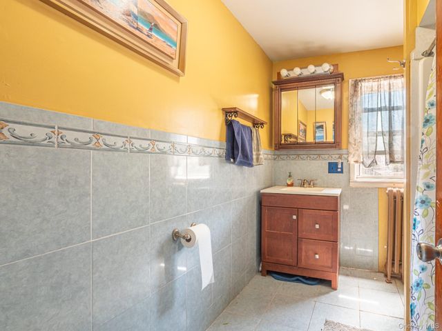 8914 63rd Avenue, Rego Park, NY 11374