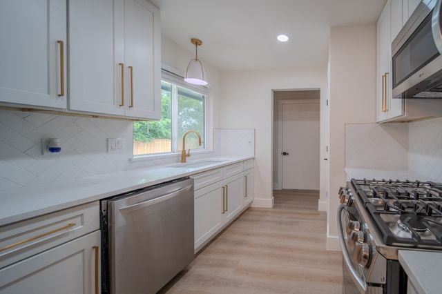 3505 Shady Brook Circle, Garland, TX 75043