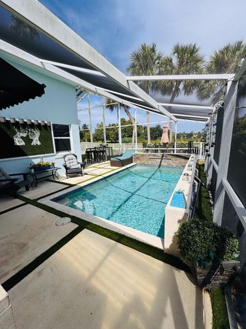 1081 WILSHIRE Circle E, Pembroke Pines, FL 33027