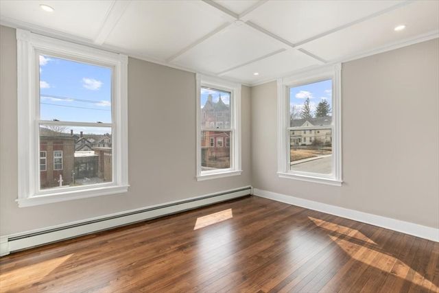 106 Ridge Ave., Athol, MA 01331