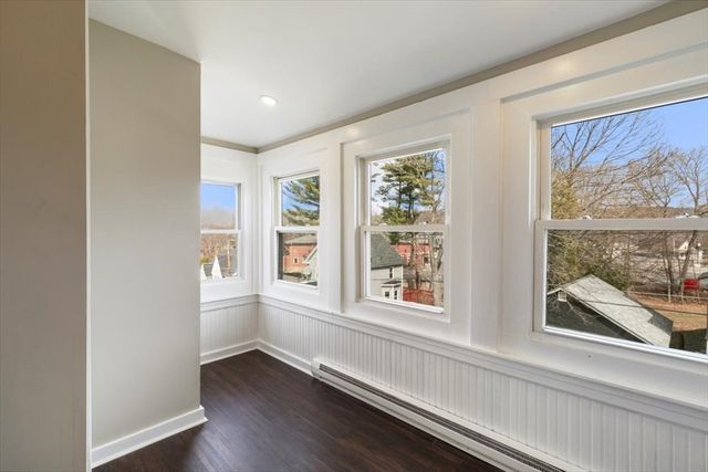106 Ridge Ave., Athol, MA 01331