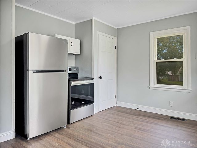 206 E Poplar Street, St Paris, OH 43072