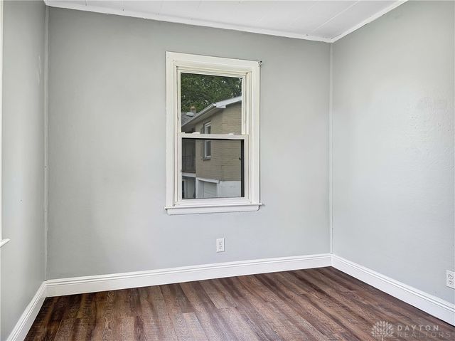 206 E Poplar Street, St Paris, OH 43072