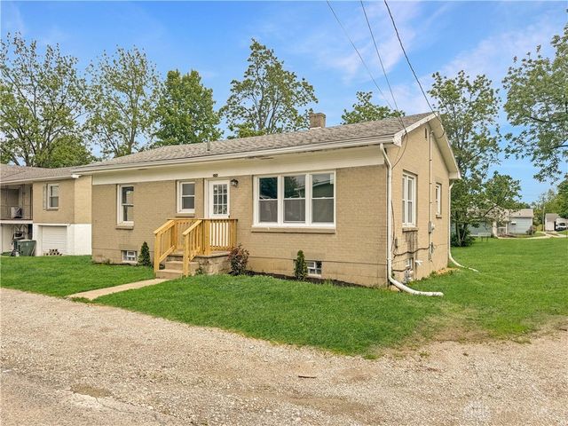 206 E Poplar Street, St Paris, OH 43072