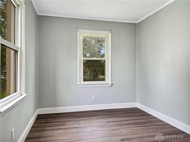 206 E Poplar Street, St Paris, OH 43072