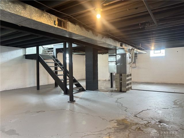 206 E Poplar Street, St Paris, OH 43072