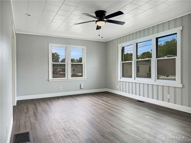 206 E Poplar Street, St Paris, OH 43072