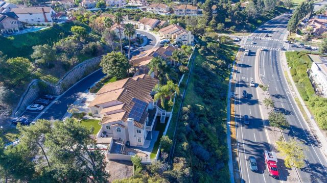 1859 Carolyn Dr, Chula Vista, CA 91913