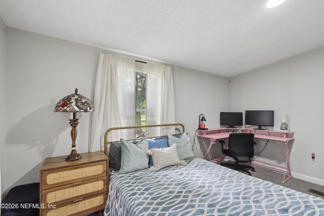 2545 SORGHUM Avenue, Middleburg, FL 32068