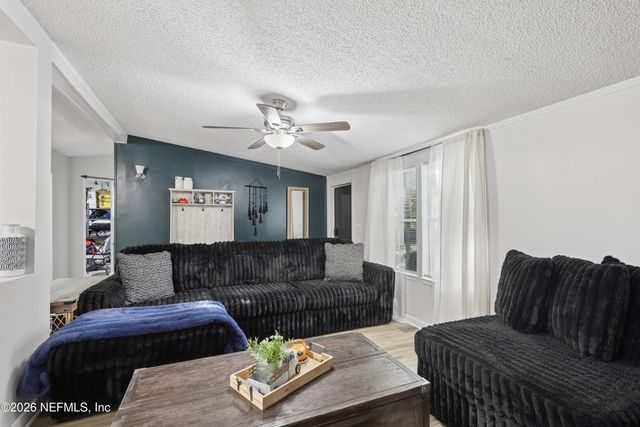 2545 SORGHUM Avenue, Middleburg, FL 32068