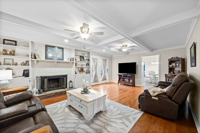 407 Marietta Dr, Hopkinsville, KY 42240