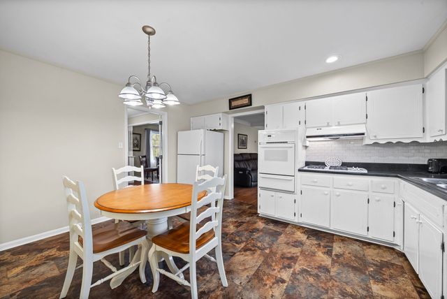 407 Marietta Dr, Hopkinsville, KY 42240