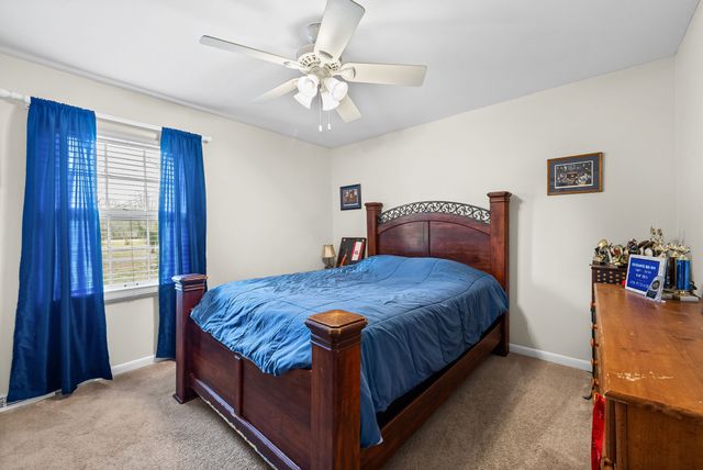 407 Marietta Dr, Hopkinsville, KY 42240