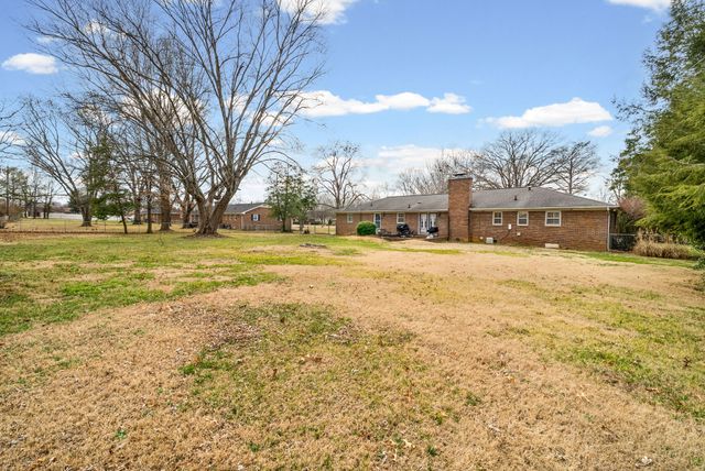 407 Marietta Dr, Hopkinsville, KY 42240