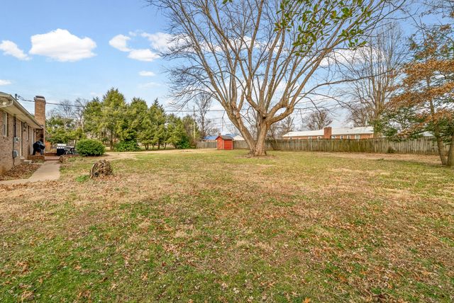 407 Marietta Dr, Hopkinsville, KY 42240