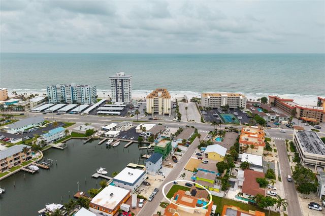 136 175TH TERRACE DRIVE E, Redington Shores, FL 33708