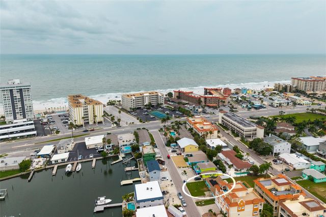 136 175TH TERRACE DRIVE E, Redington Shores, FL 33708