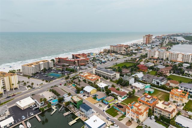 136 175TH TERRACE DRIVE E, Redington Shores, FL 33708