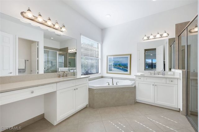 4019 Aspen Chase DR, Naples, FL 34119