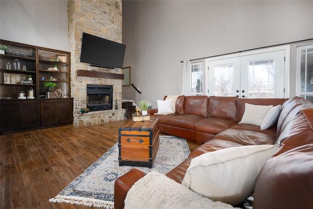 22909 Crosstimbers Drive, Blanchard, OK 73010