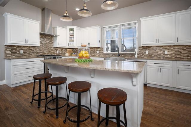 22909 Crosstimbers Drive, Blanchard, OK 73010