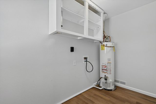 329 Mankin Street NE, Albuquerque, NM 87123